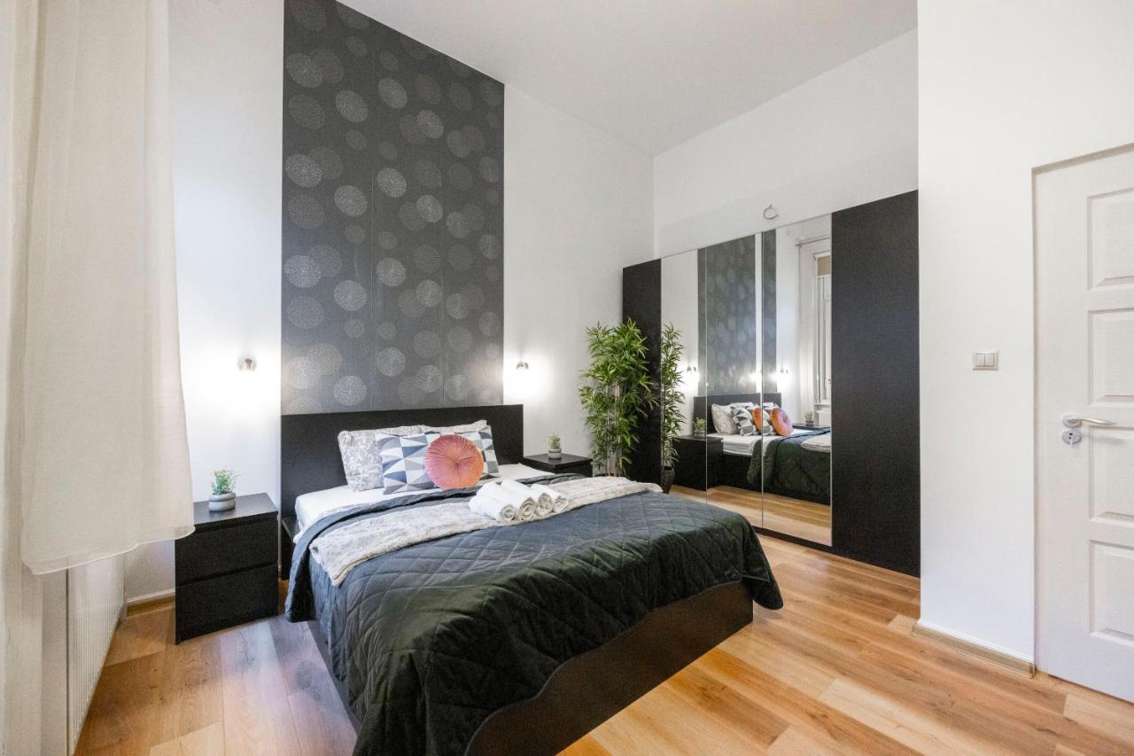 Spacious & Cozy W/ Terrace Lejlighed Budapest